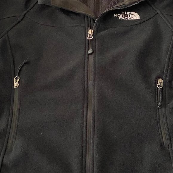 The North Face Black Windwall Fleece Jacket - Women's Small - Pre-owned - Picture 6 of 10